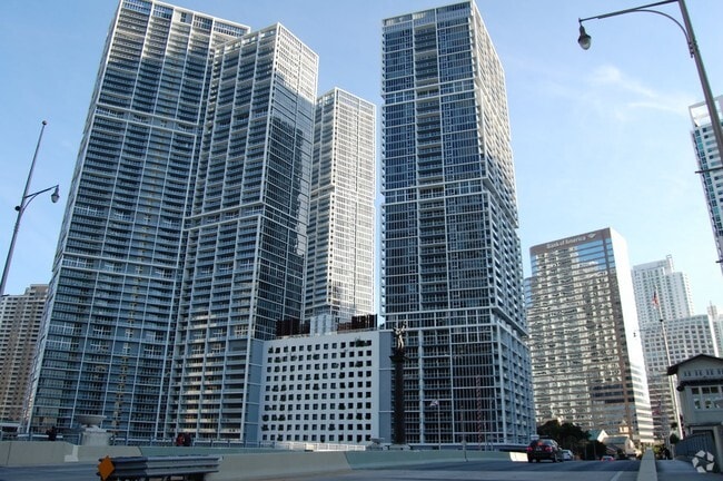 Primary Photo - Icon Brickell Tower 2