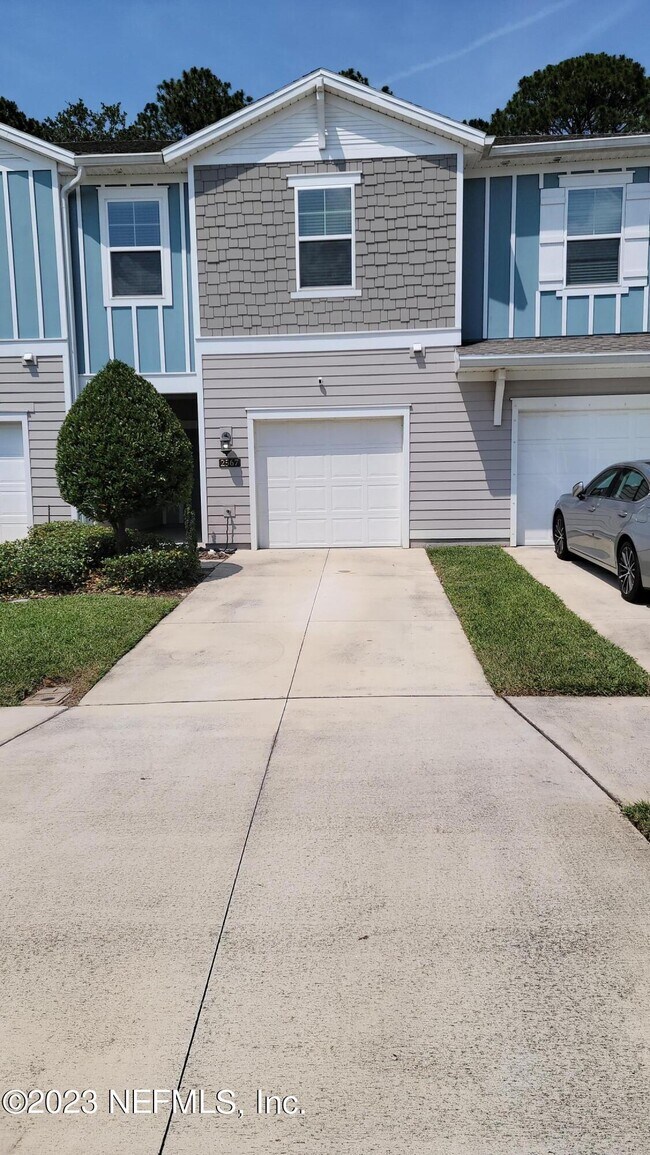 Building Photo - 2567 Sandy Dune Dr