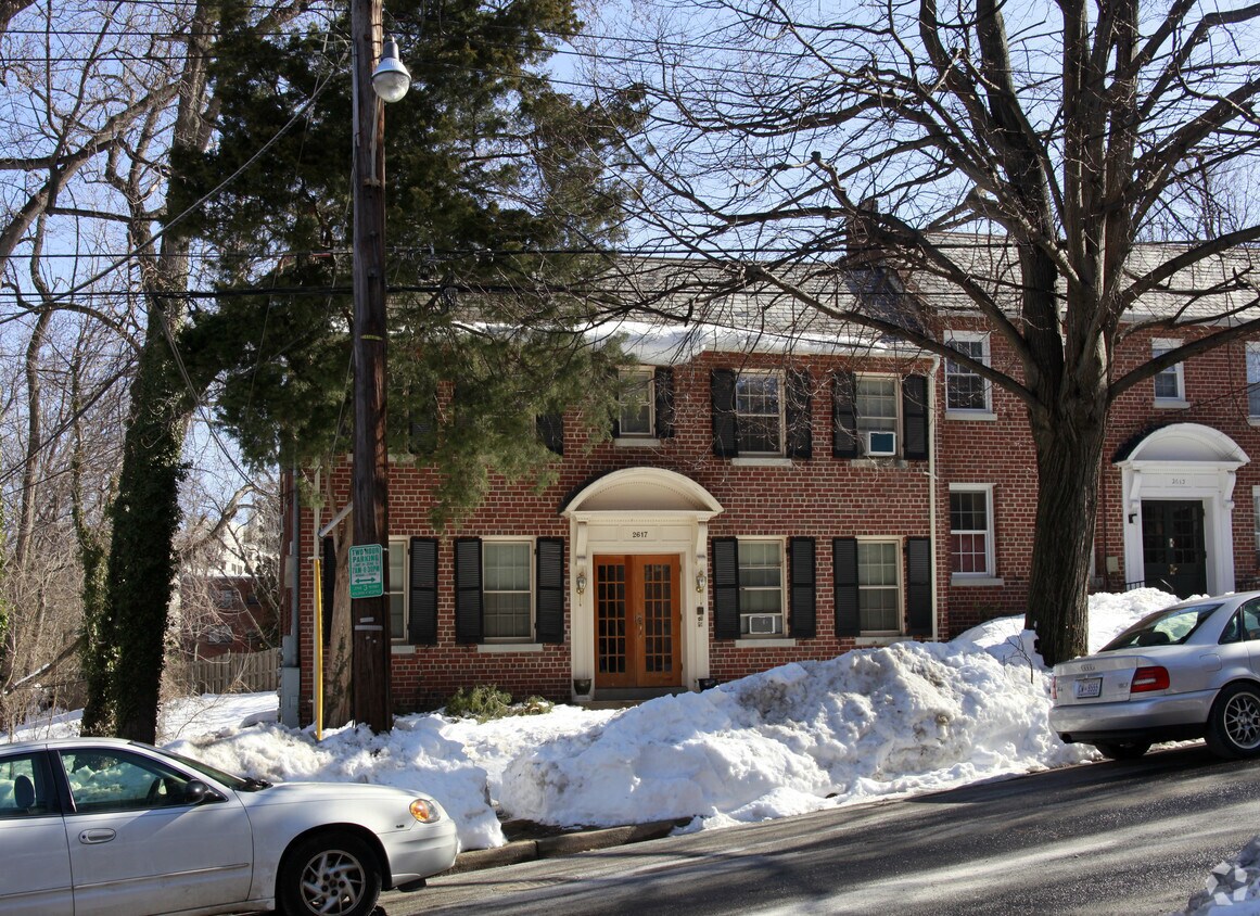 Building Photo - 2617 39th St NW