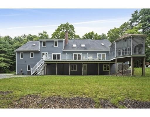Building Photo - 11 Buttercup Ln