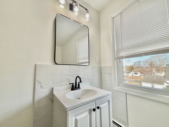 Photo - The Lodge on Benham - Rooms for Rent Apartment