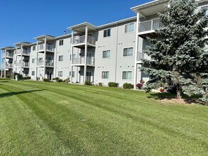 Building Photo - 4431 Calico Dr S