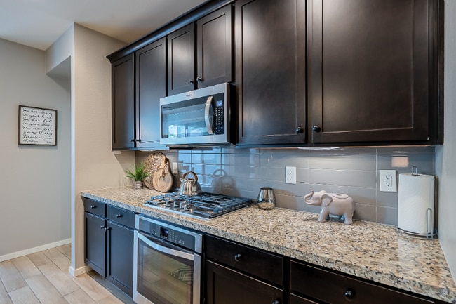 Building Photo - 9733 W Southgate Ave