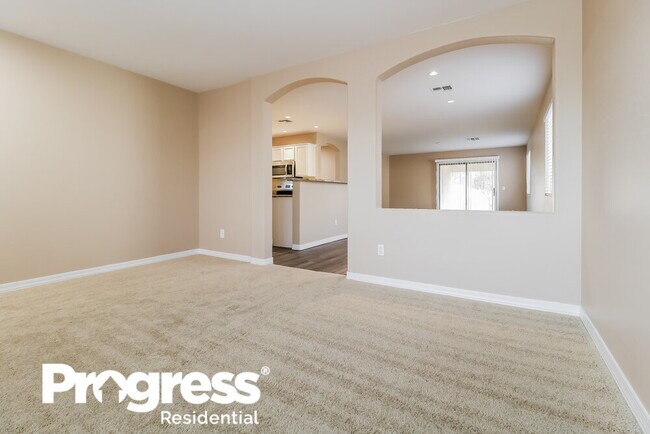 Foto del edificio - 3172 S 162nd Ln