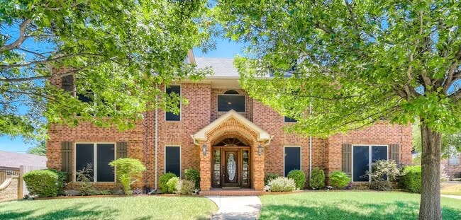 Building Photo - Spacious Arlington home near River Legacy Park