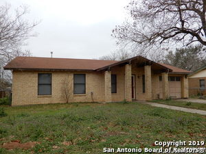 Primary Photo - 1008 Longleaf Dr