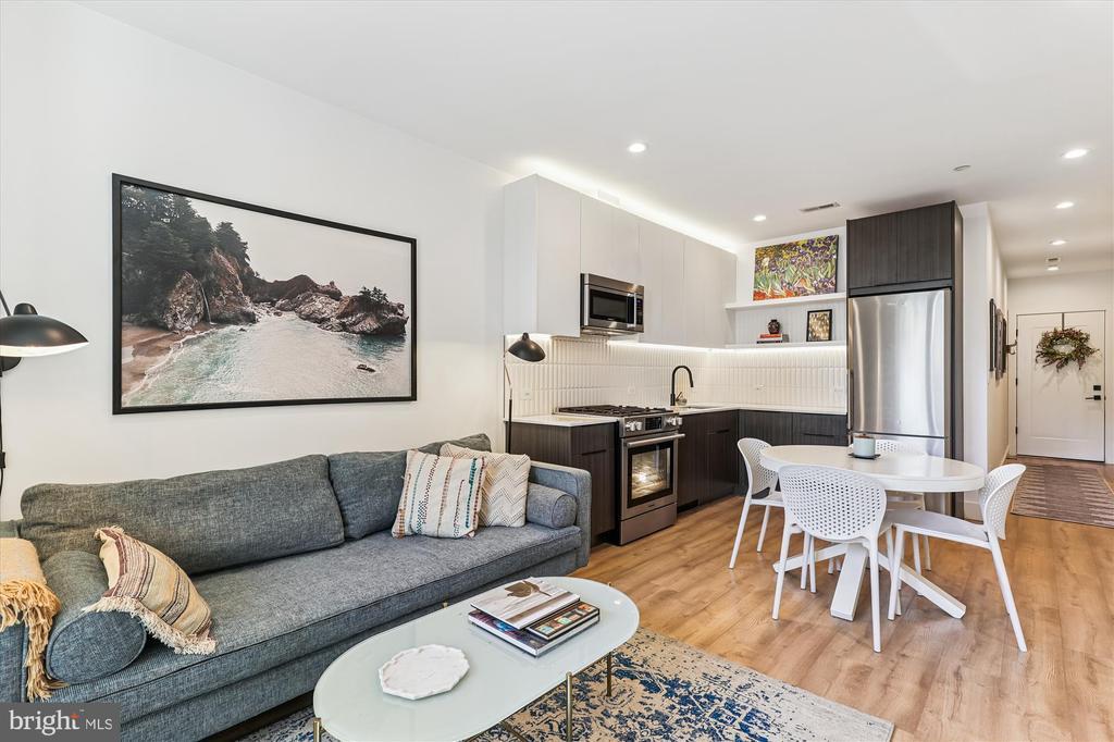 Foto principal - 3117 Georgia Ave NW