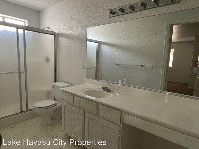 Building Photo - 3 br, 2 bath House - 3585 Oro Grande