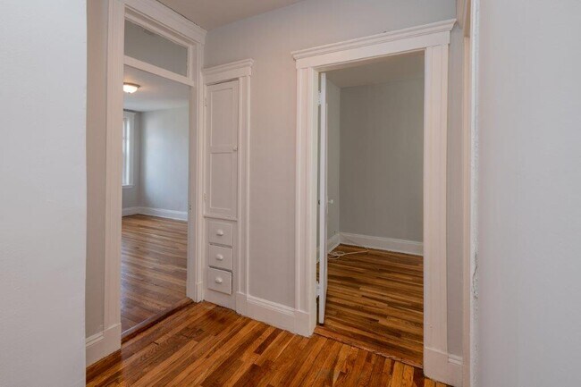 Foto del edificio - 280 Chestnut Ave