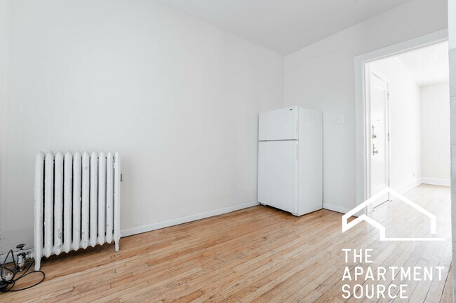 Foto del edificio - 2659 N Spaulding Ave
