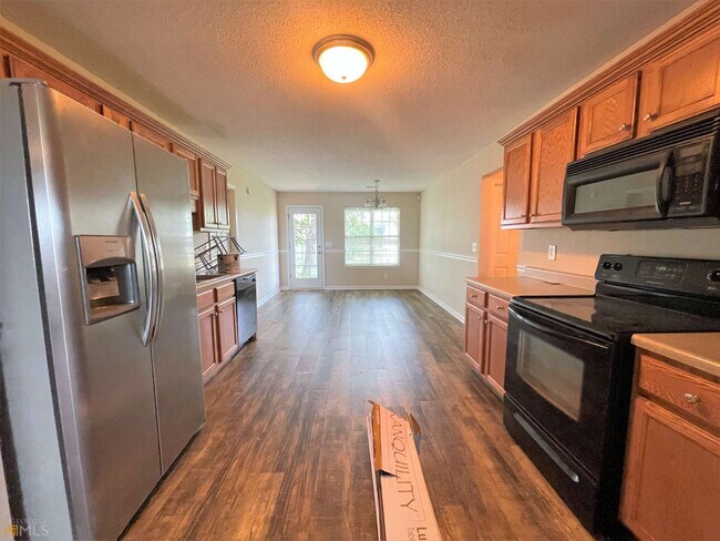 Building Photo - 208 Gayla Ct