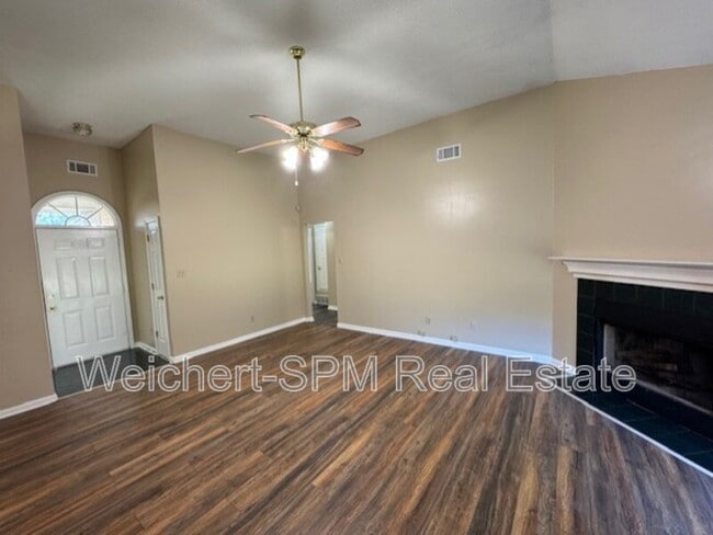 Building Photo - 5616 Autumn Valley Dr