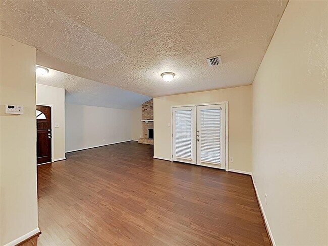 Foto del edificio - 7022 Sandy Knolls Dr