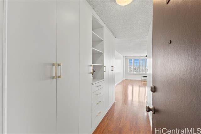 Building Photo - 747 Amana St