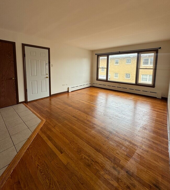 Foto del edificio - 18434 Torrence Ave
