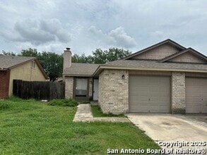 Building Photo - 5514 Lochmoor
