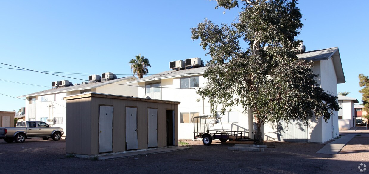 Building Photo - 7913-7919 E McKinley St