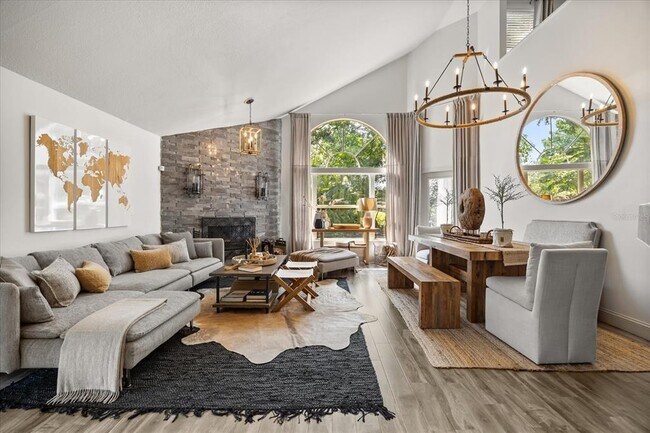 Building Photo - 989 Summer Lakes Dr