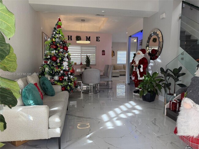 Foto del edificio - 8815 SW 221st Terrace