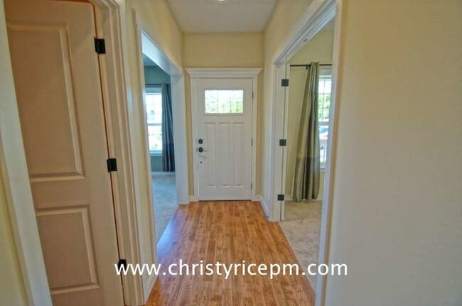 Foto del edificio - 27819 NE 148th Ln
