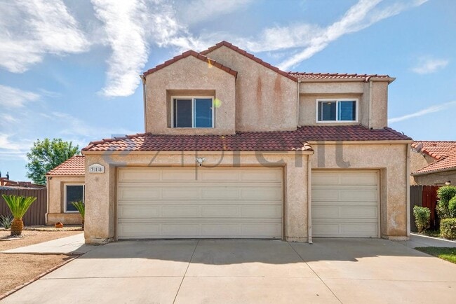 Building Photo - 318 Mesa Verde Ave