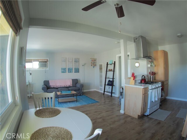 Building Photo - 1508 Magnolia Ave