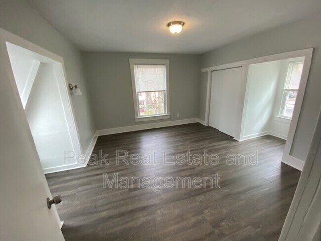 Foto del edificio - 1064 Dunham St SE