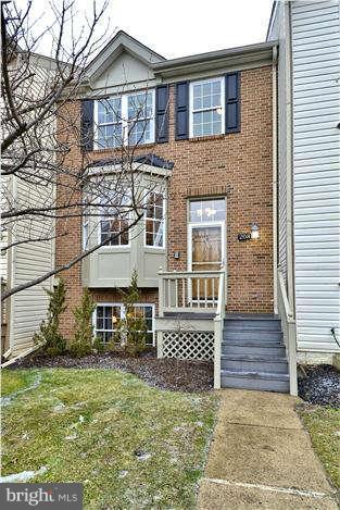 Foto principal - 208 Hackley Ct