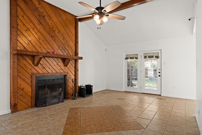 Foto del edificio - 1610 Fox Trail