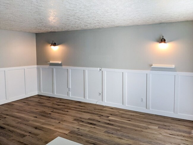 Building Photo - 5500 Doogan Ct SE