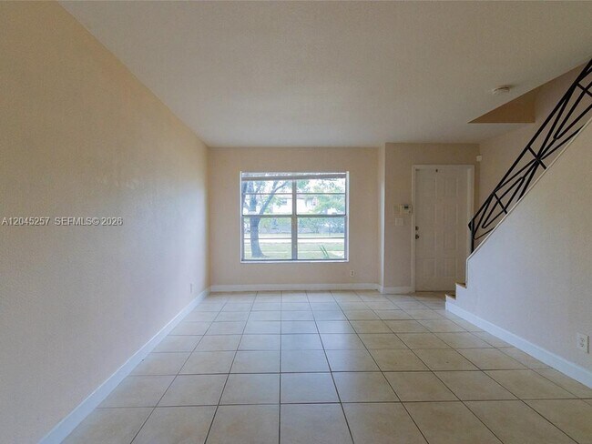 Foto del edificio - 4648 NW 9th Dr