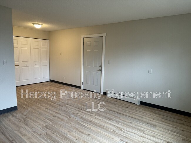 Foto del edificio - 2602 3rd Ave SW