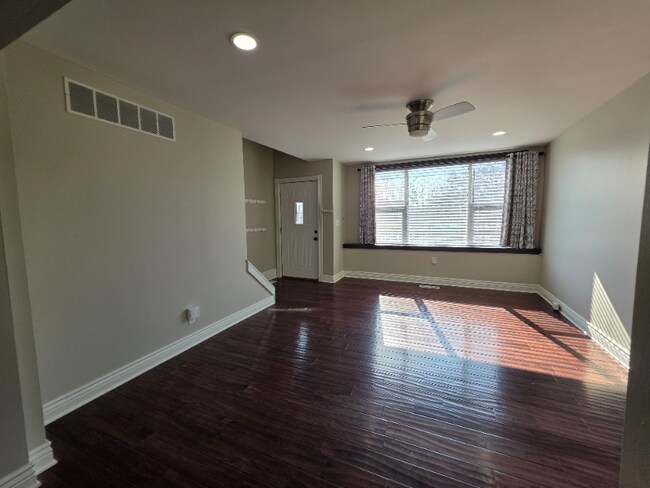 Foto del edificio - 116 E 27th St