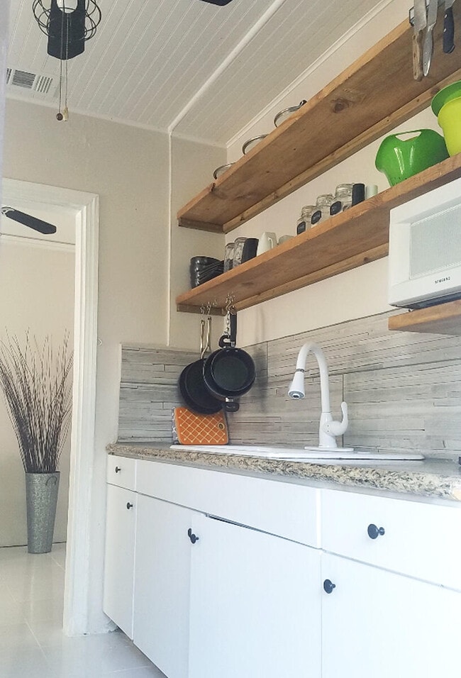 Foto del edificio - 440 NE 1st Ave.