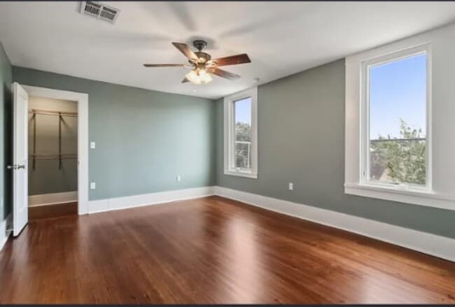 Building Photo - 4804 Camp St