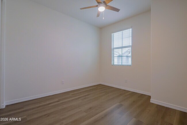 Building Photo - 3674 E Turley St