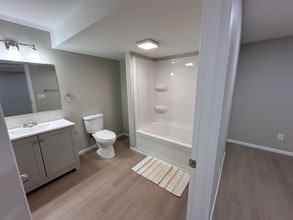 Building Photo - 712 Brandie Rd