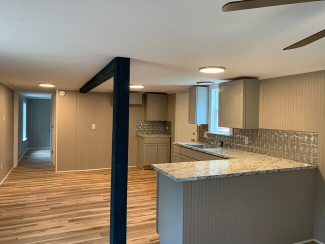 Kitchen - 26 Smith Dr