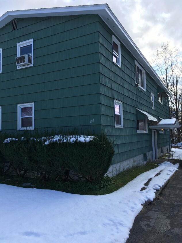 Primary Photo - 159 Forest Ave