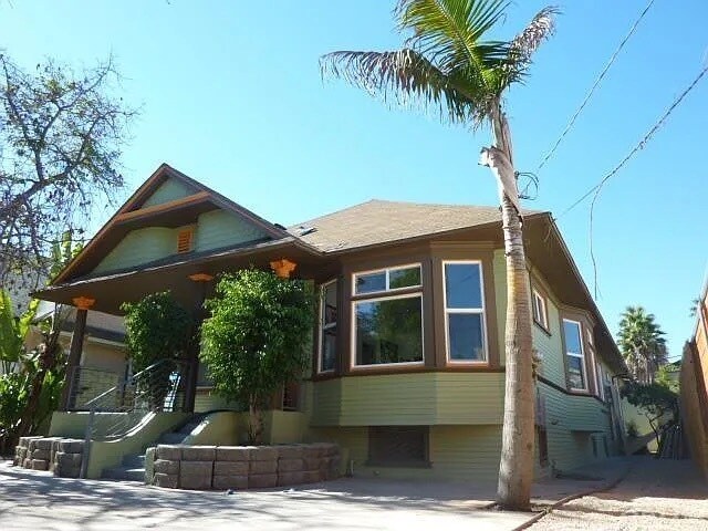 Photo - 417 S State St Townhome