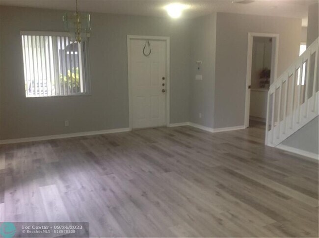 Foto del edificio - 1130 SW 44th Ave