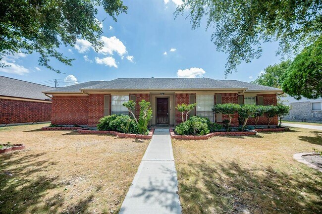 Foto del edificio - 13211 Rosstown Dr