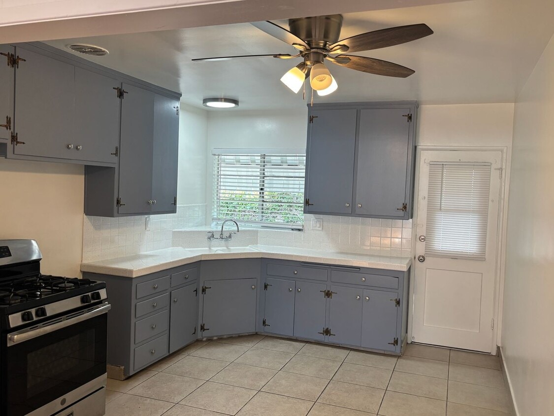 Foto principal - 711 W Wilson Ave