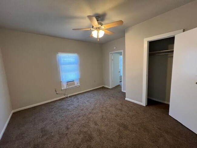 Foto del edificio - 1212 Taylor St