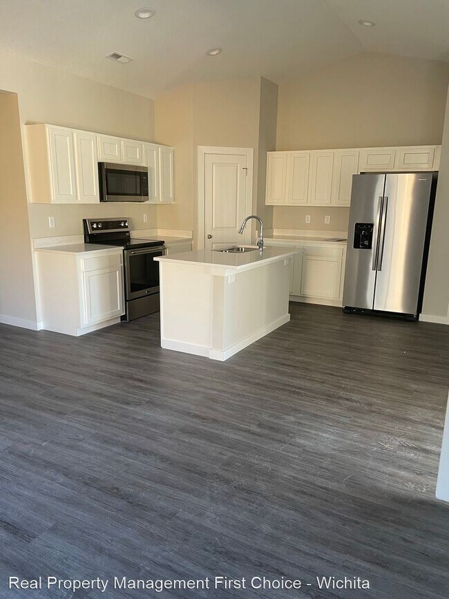 Foto del edificio - 3 br, 2 bath House - 13510 W Haskell Ct