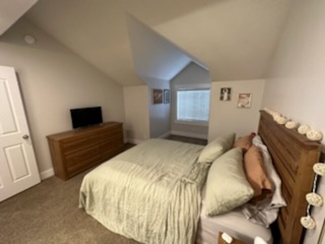Primary Photo - Come take a look at this beautiful townhome