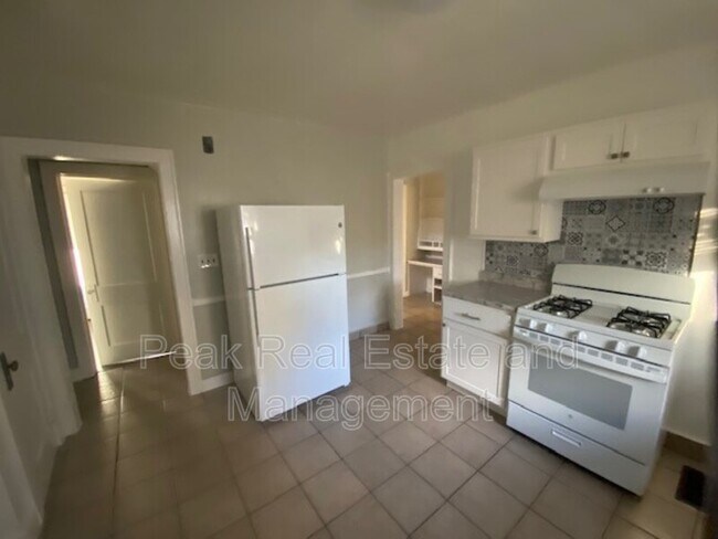 Foto del edificio - 1035 Niagara Avenue Southeast