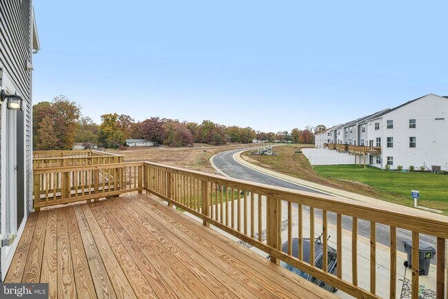 Foto del edificio - 8816 Selby Ct