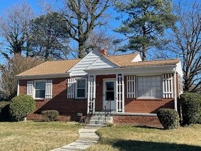 Building Photo - 3609 Edgeton Cir