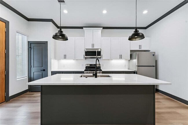 Foto del edificio - 7038 Smilax St